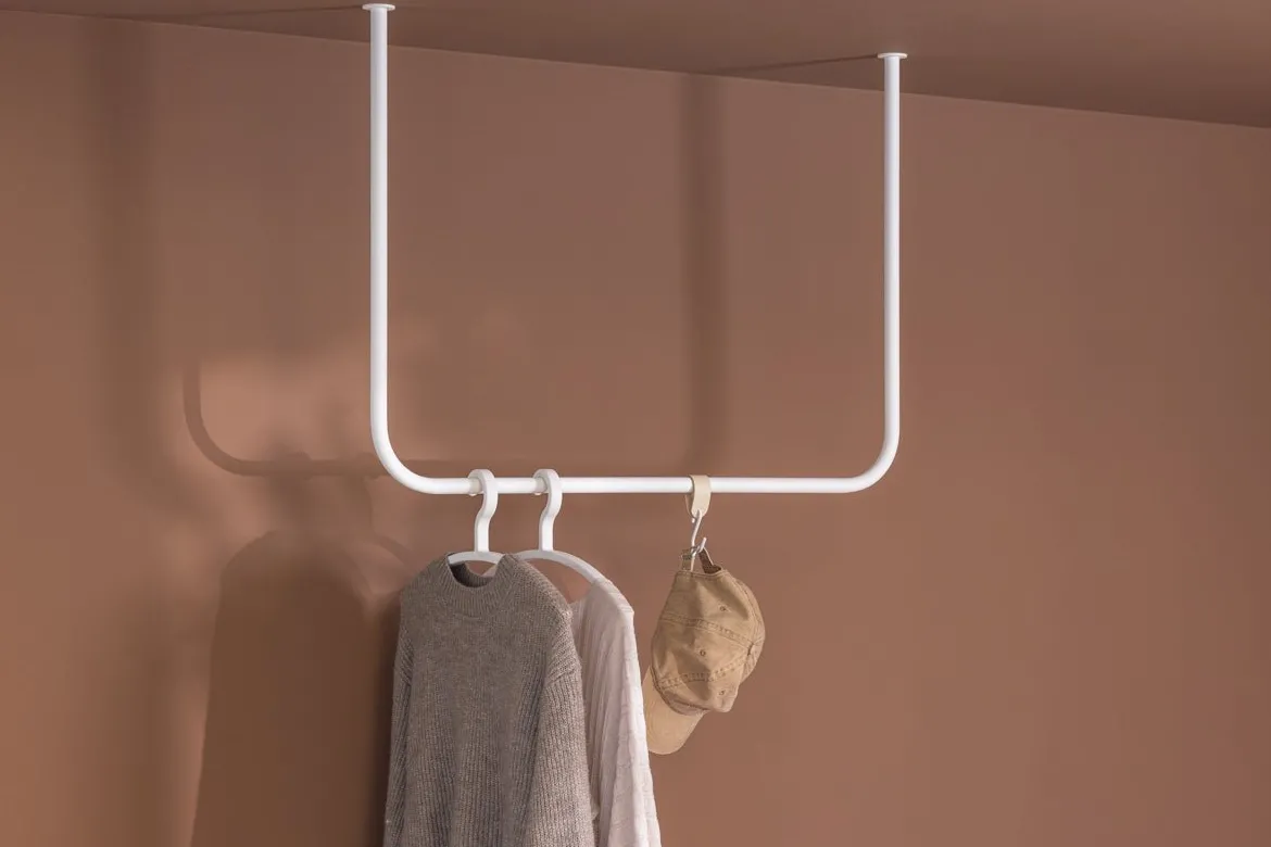 Garderobe/Kleiderstange Enio – Abgerundetes Design mit Deckenmontage