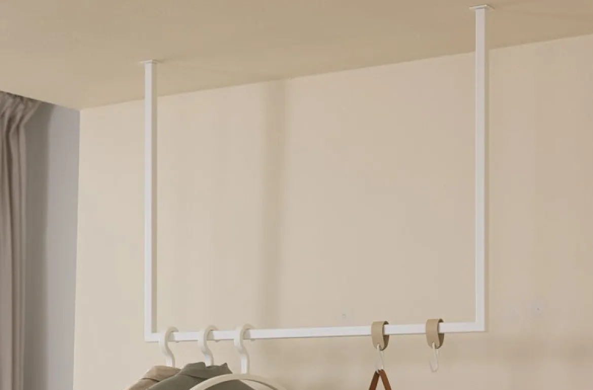 Garderobe/Kleiderstange Rubi – Hängendes Design aus Stahl