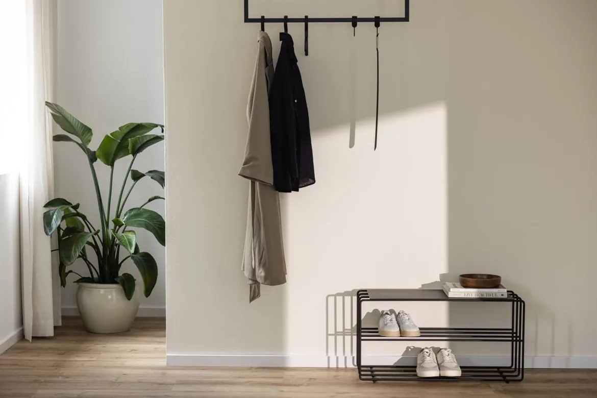 Garderobe/Kleiderstange Rubi – Hängendes Design aus Stahl