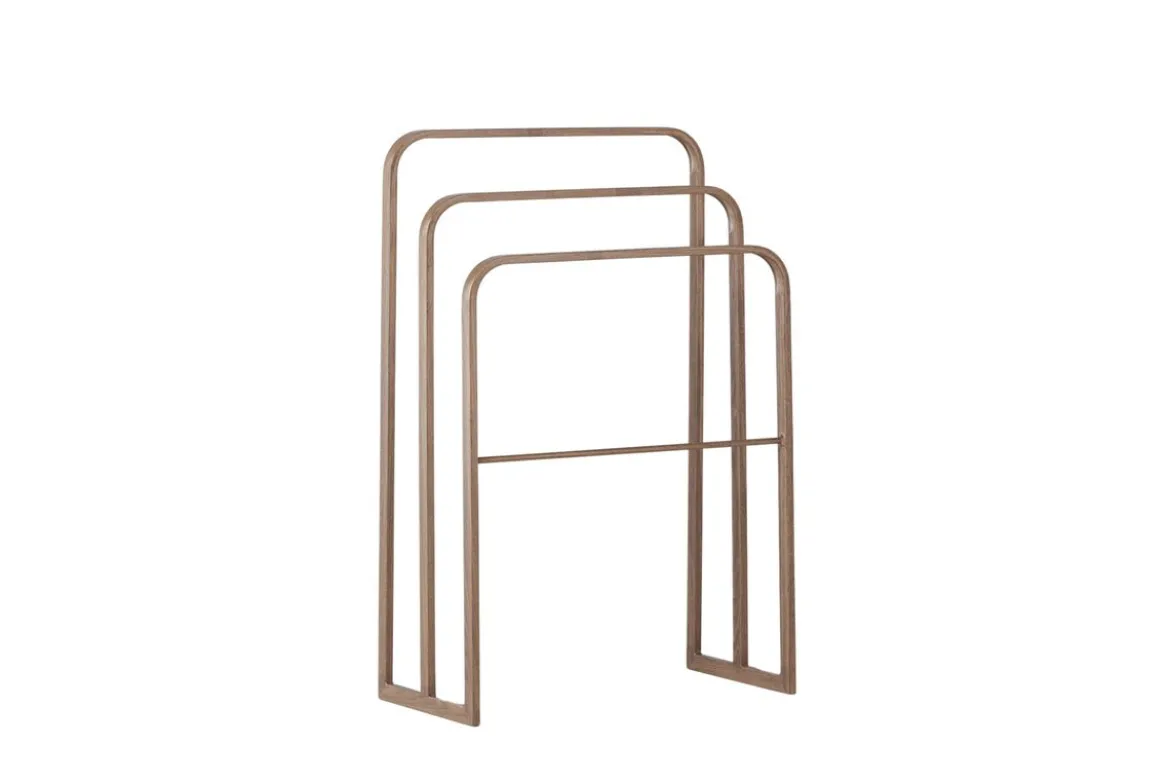 Garderobe Malven – Dreistufiges Design im Mocca-Holzlook