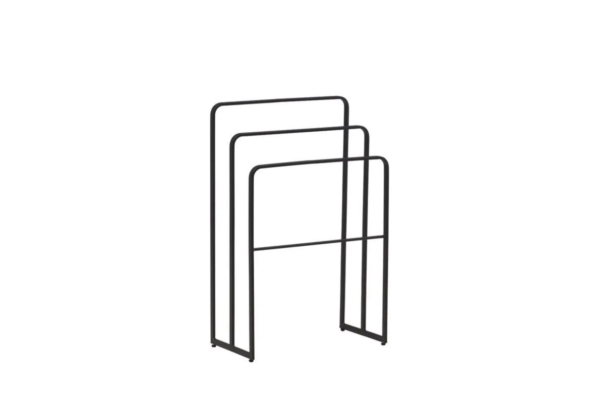 Garderobe Neyor – Dreistufiges Design in Schwarz