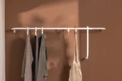 Garderobe Tamina – Minimalistisches Design mit flexibler Montage