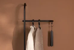 Garderobe Tamina – Minimalistisches Design mit flexibler Montage