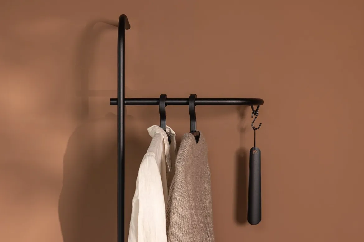 Garderobe Tamina – Minimalistisches Design mit flexibler Montage