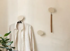 Garderobe/Wandhaken Lou – Minimalistisches Design-Statement aus Metall