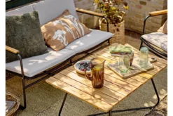 Garten-Couchtisch Beri – Akazienholz mit Metallgestell