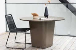 Garten Esstisch Calma - Ø 120cm aus braunem Aluminium