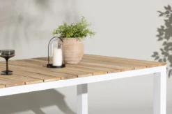Garten Esstisch Eliano - 210x100 cm mit einer Tischplatte aus Teakholz in Naturoptik