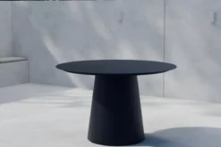 Garten Esstisch Solea - Ø 120cm aus Aluminium in Schwarz oder Beige