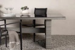 Garten Esstisch Valerio - 200x100 cm aus grauem Rattan mit Glasplatte
