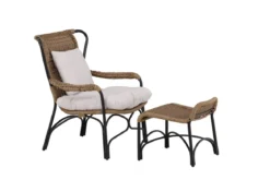 Garten- Loungesessel Asia - mit schwarzem Gestell und hellen Kissen