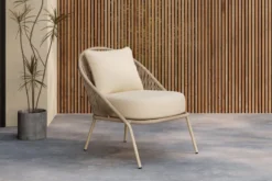 Garten- Loungesessel Larissa - In der Farbe Beige inklusive Kissen