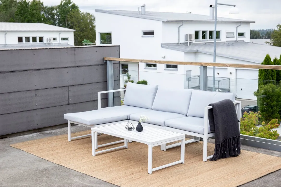 Garten Loungeset Alicia – mit hellgrauen Kissen & Couchtisch