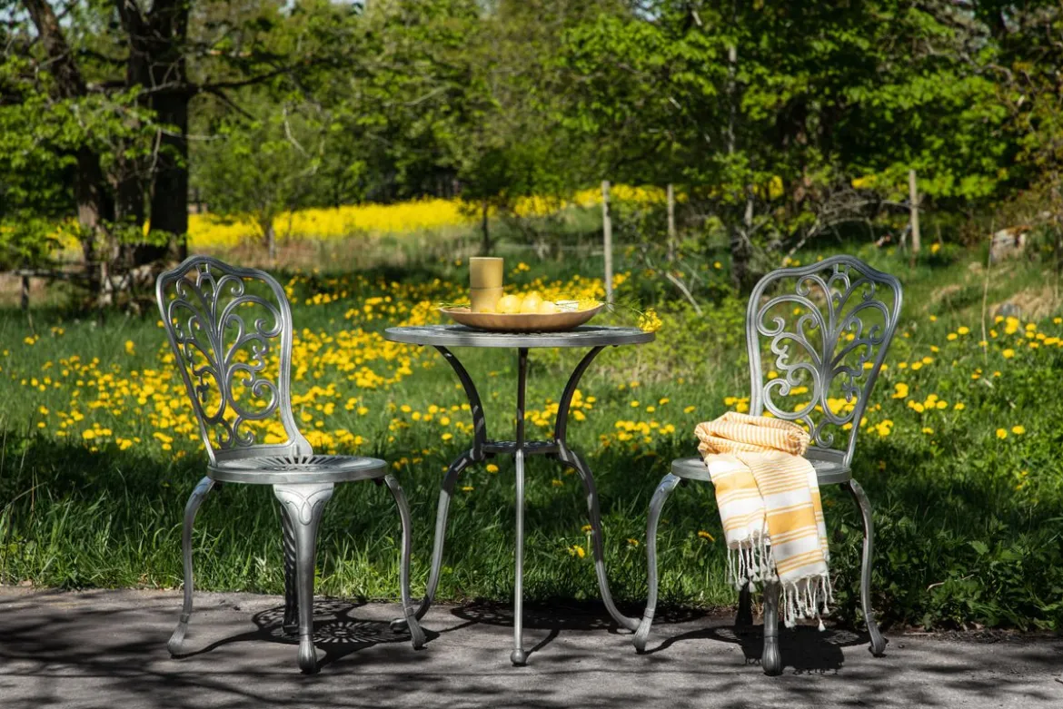 Garten Loungeset Elyra – 3-teiliges Set mit Stühlen & Tisch in 2 Farben