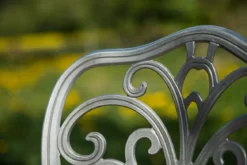 Garten Loungeset Elyra – 3-teiliges Set mit Stühlen & Tisch in 2 Farben