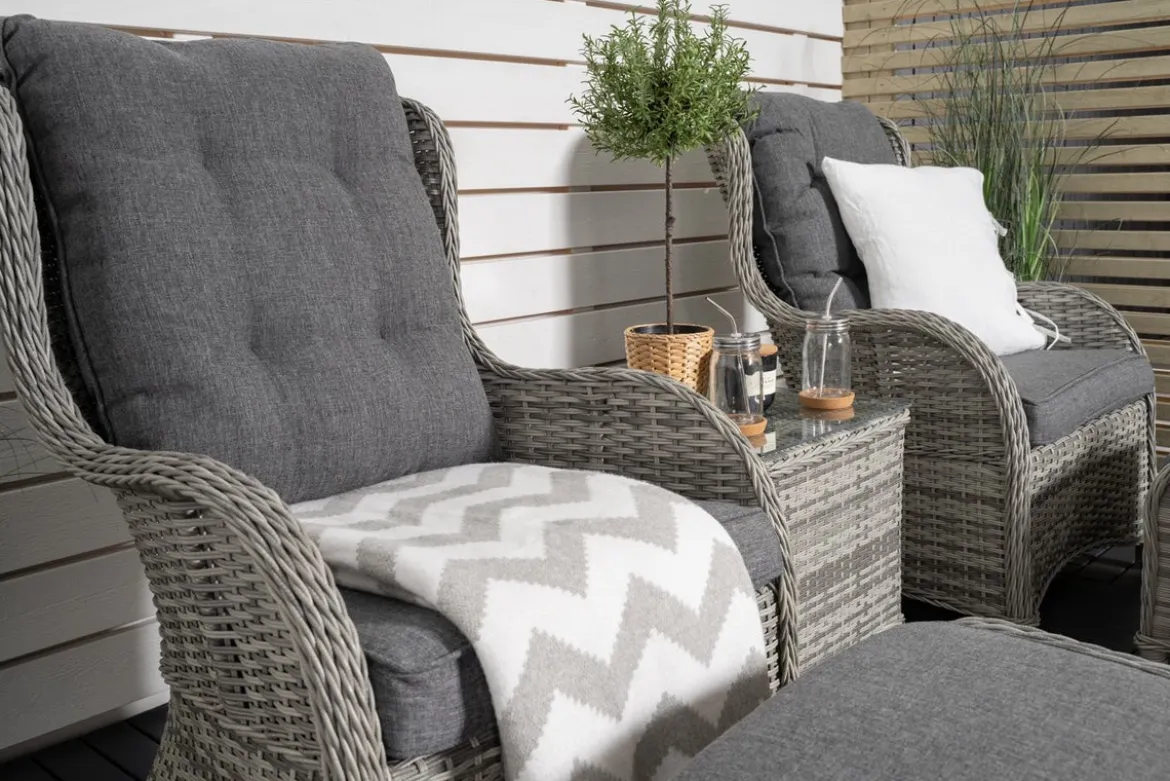 Garten Loungeset Tarell – 3-teiliges Set mit Sesseln & Tisch