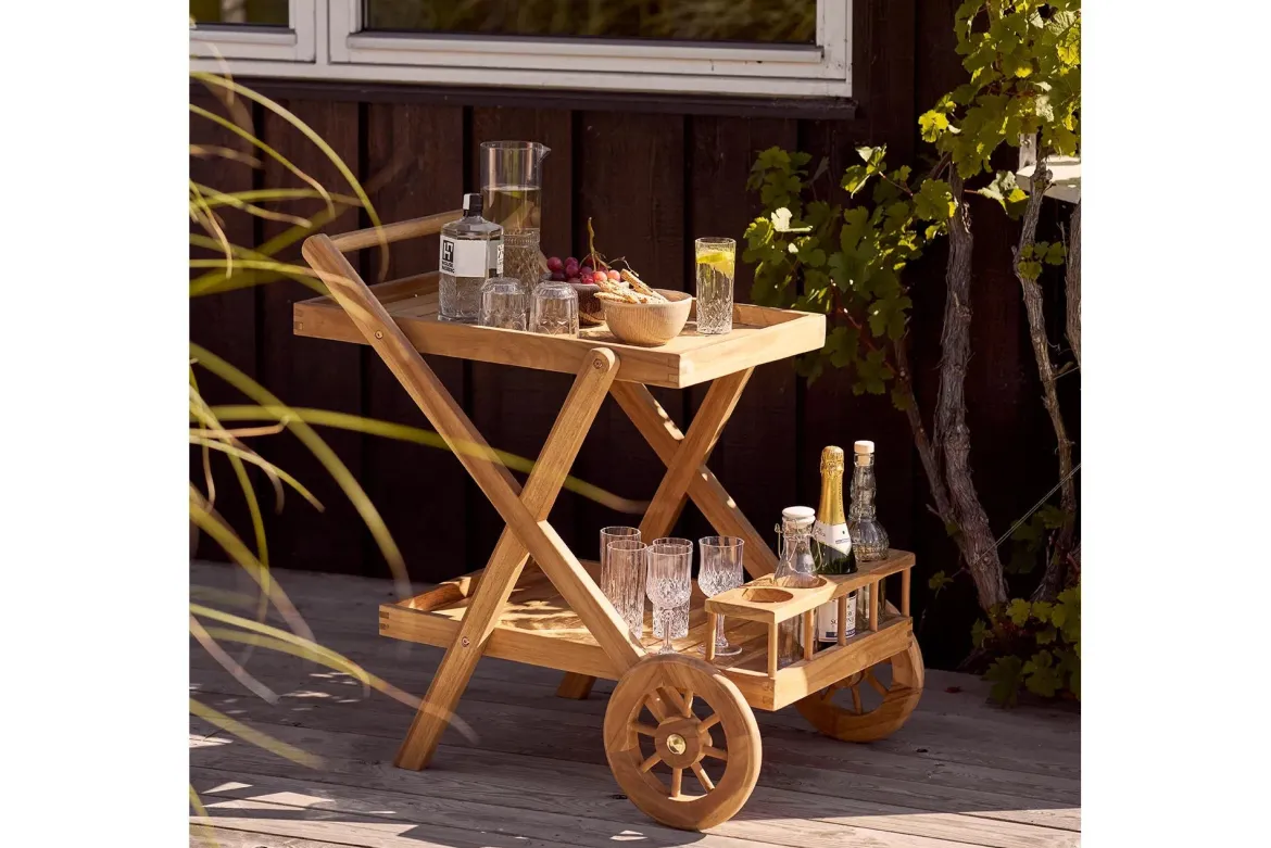 Garten Servierwagen Selvina - stilvoll und praktisch aus Teakholz