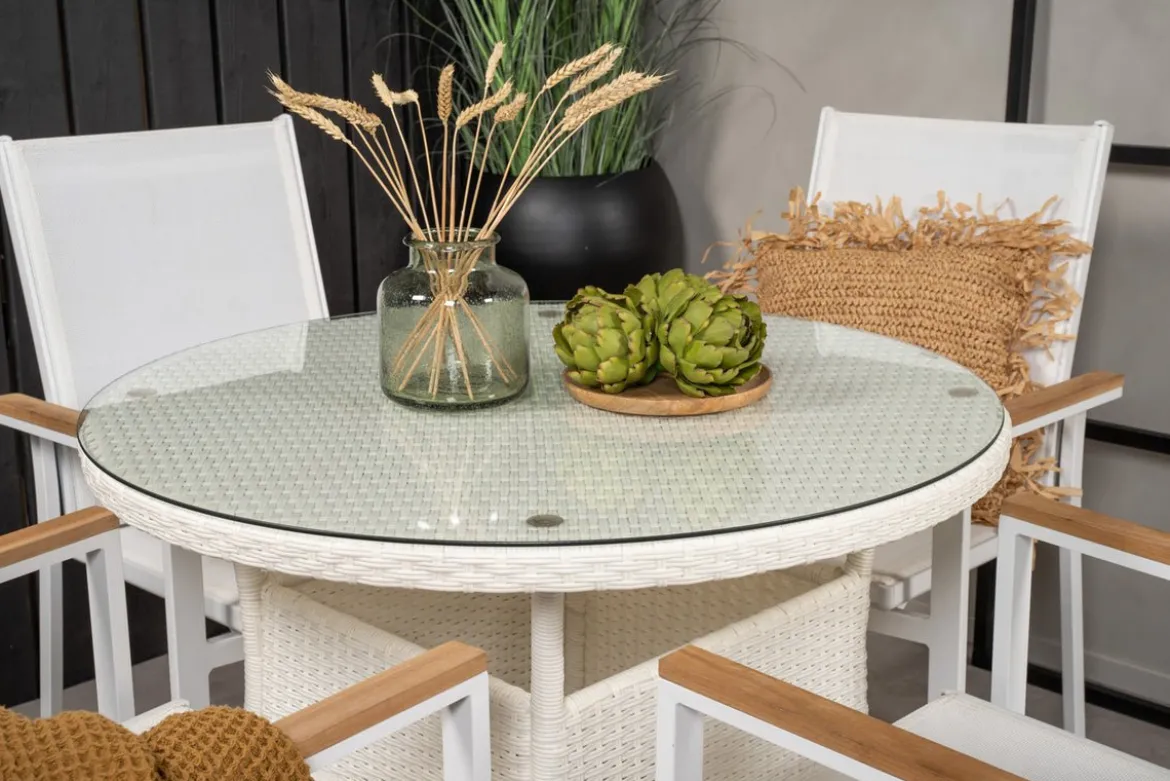 Gartentisch Eluno - das moderne Design schafft eine gemütliche Atmosphäre