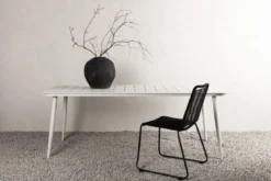 Gartentisch Imani - rechteckiger, beiger Esstisch aus Aluminium