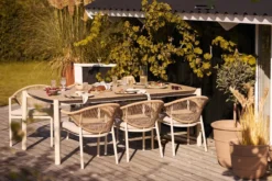 Gartentisch Solvane - ein rechteckiger Esstisch