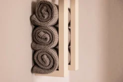 Handtuchhalter Nali – minimalistisches Design mit verdeckter Wandmontage