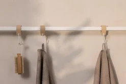 Handtuchhalter Vana – minimalistisch, rund oder eckig, drei Breiten