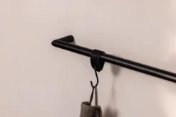 Handtuchhalter Vana – minimalistisch, rund oder eckig, drei Breiten