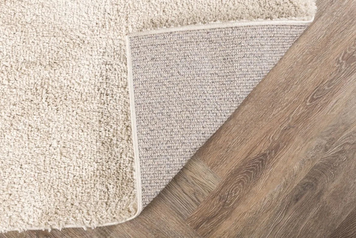 Hochflorteppich Oden – in drei Farben aus Polypropylen & Jute
