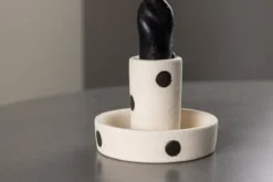Kerzenhalter Lubica - Ø11 cm in Weiß mit schwarzen Punkten