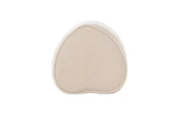 Kinderhocker Luma – Herzförmiger Hocker in Beige