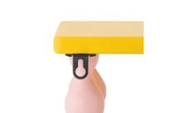 Kinderregal Lyon – Gelbes Wandregal mit rosa Beinen