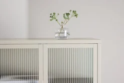 Kommode Lenora – Modern-Scandi mit elegantem Retro-Touch