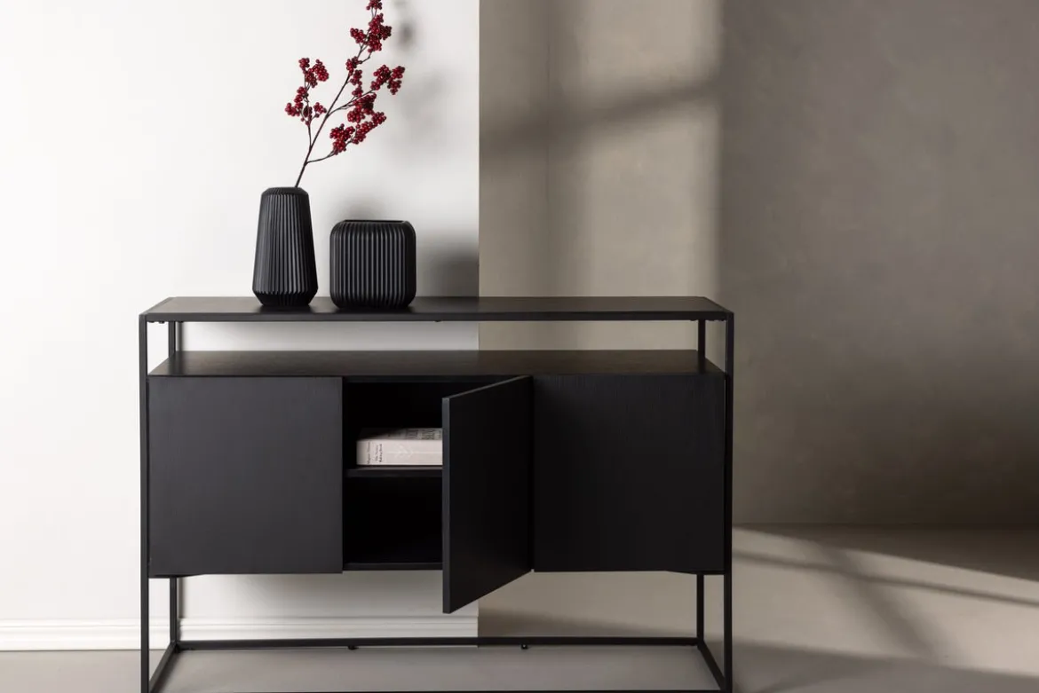 Kommode Merivo – Schwarz, Industrial Chic mit offenem Rahmen
