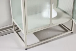 Kommode/Vitrine Lenora – Beige, Modern-Classy mit Retro-Akzent