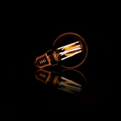 LED-Glühlampe Calyra – G70-E27 mit amberfarbenem Glas