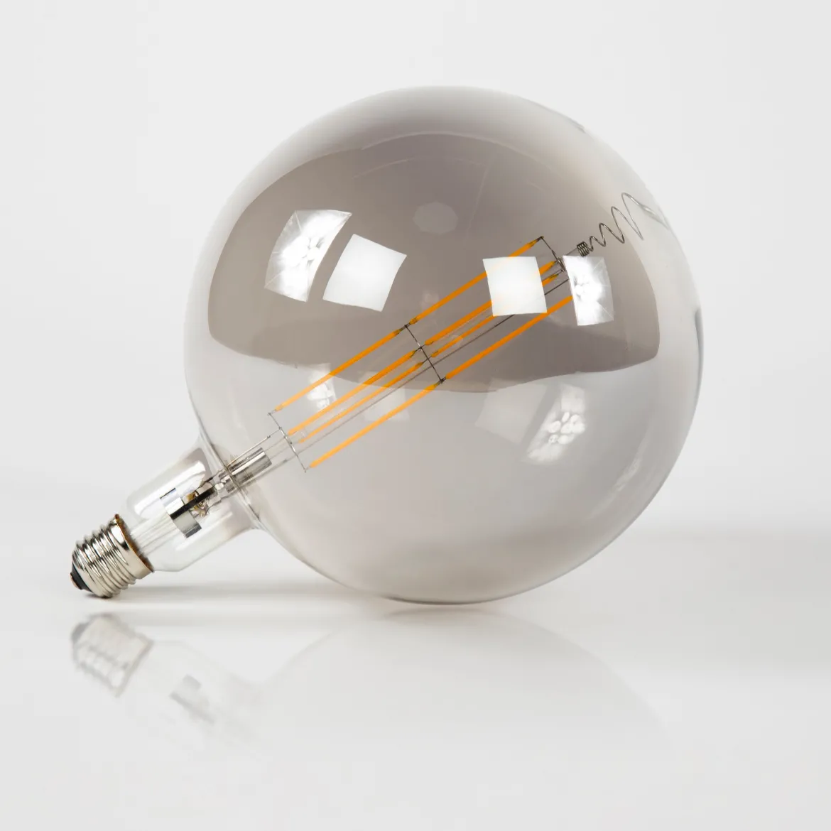 LED-Glühlampe Orin – G200-E27 im XXL-Format