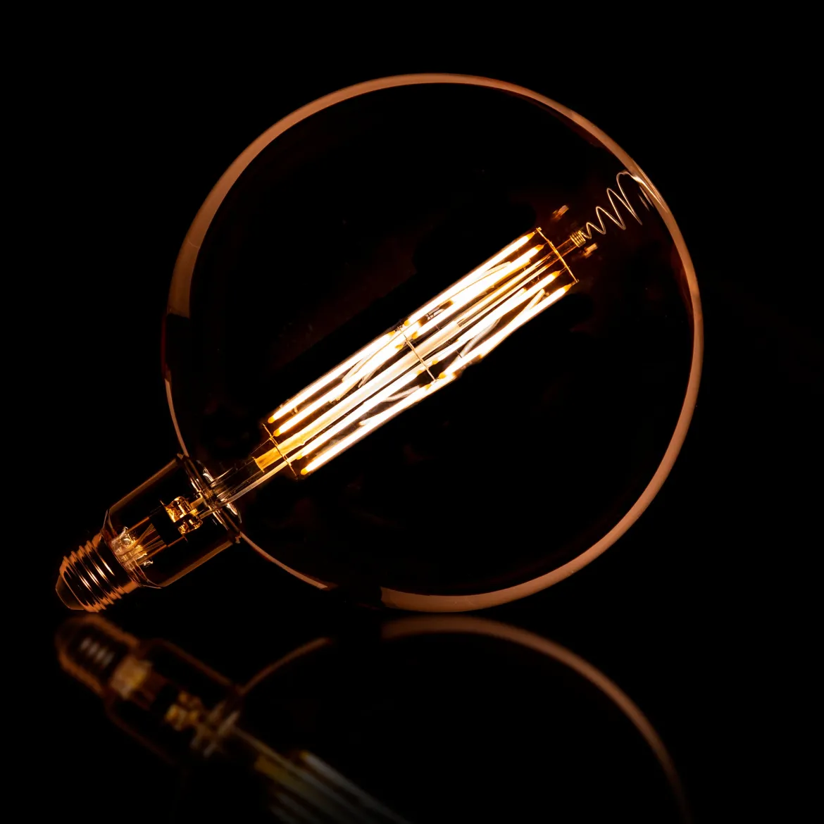 LED-Glühlampe Orin – G200-E27 im XXL-Format