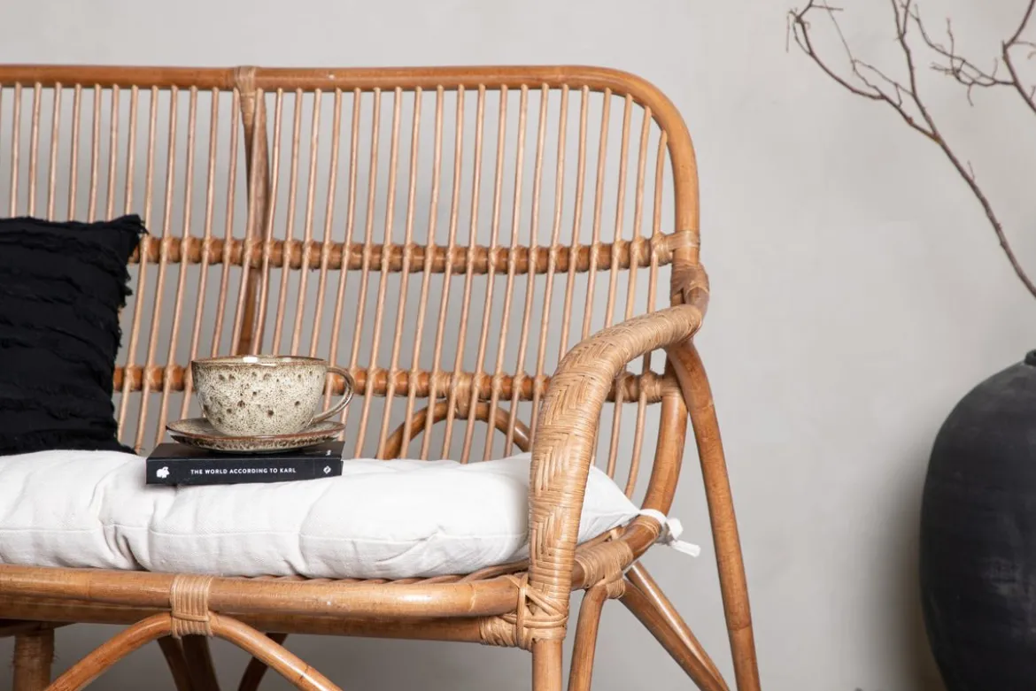 Loungesessel Sevilla – aus Rattan inklusive creme-weißem Kissen