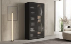 Moduro Arda – Design-Kleiderschrank mit geriffelter Glasfront