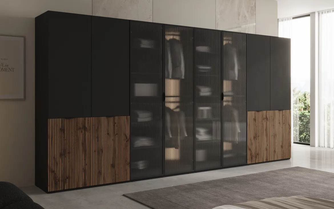 Moduro Kalen – Viermoduliger Design-Kleiderschrank mit Holz- und Strukturglasfron