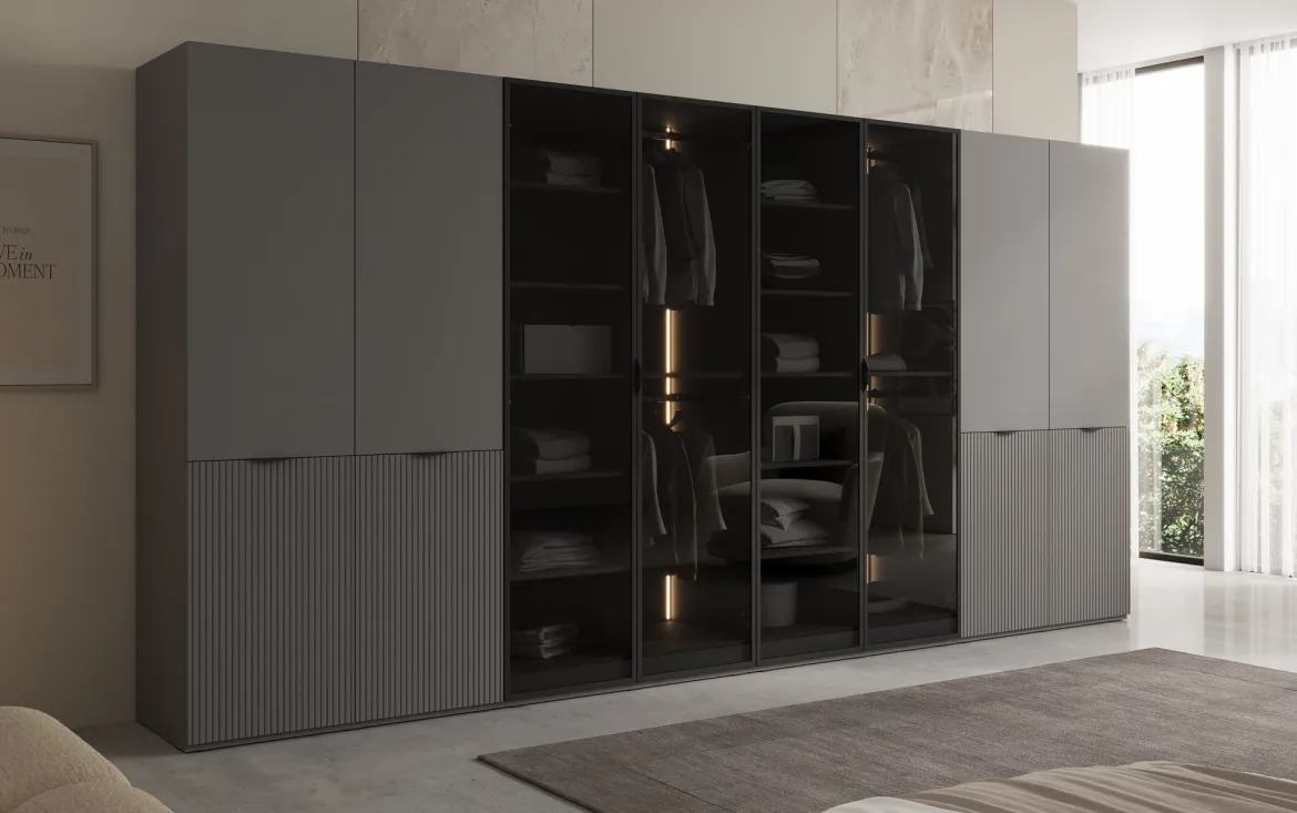 Moduro Verno – Modularer Design-Kleiderschrank mit Glas- und Strukturfront