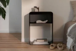 Nachttisch Damio – Minimalistisches Design aus pulverbeschichtetem Metall