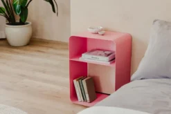 Nachttisch Damio – Minimalistisches Design aus pulverbeschichtetem Metall