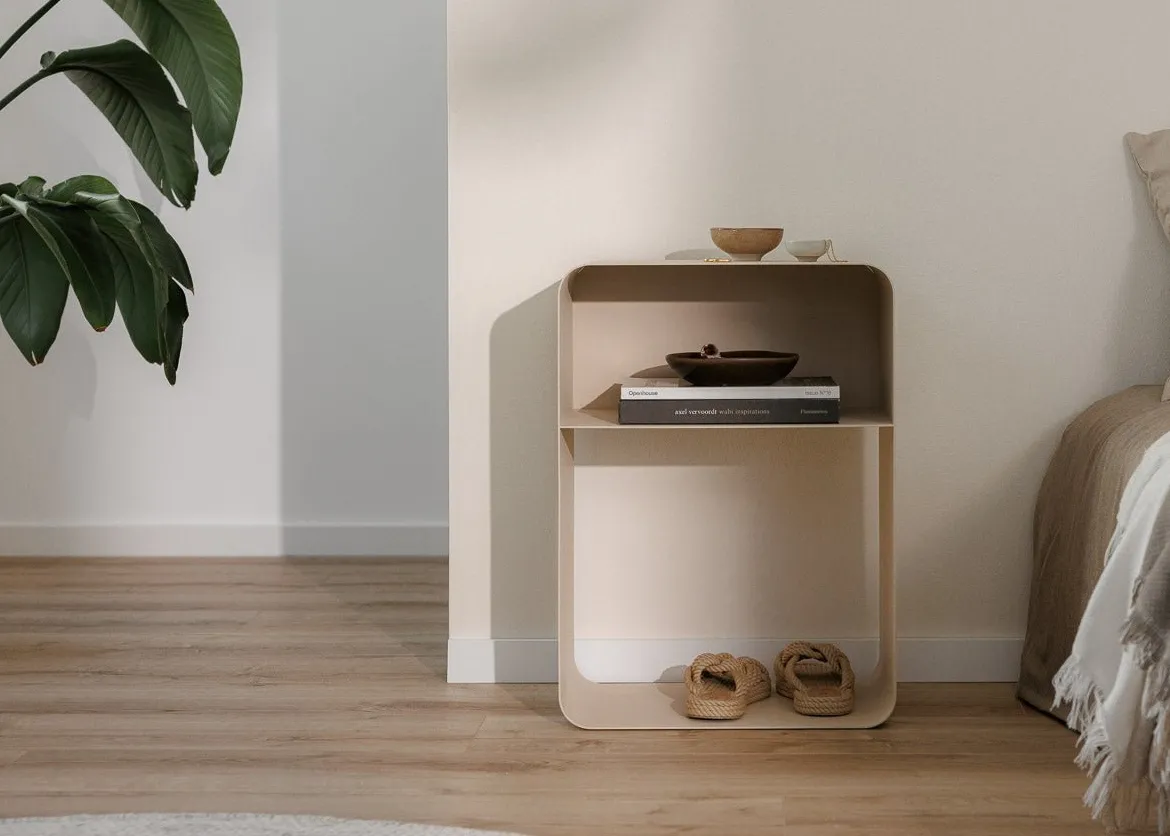 Nachttisch Damio – Minimalistisches Design aus pulverbeschichtetem Metall