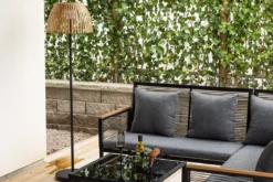 Outdoor-Stehlampe „Elan“ – wetterfeste Stehleuchte aus Bambus & Metall