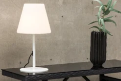 Outdoor-Tischlampe „Pora“ – wetterfest für Balkon & Outdoor-Bereich