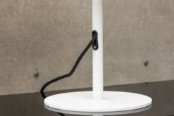 Outdoor-Tischlampe „Pora“ – wetterfest für Balkon & Outdoor-Bereich