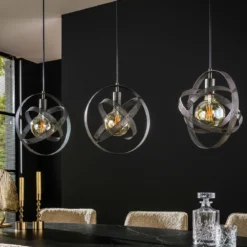 Pendelleuchte Astryx – Drehbares Ringdesign in Schwarz (3-flammig)