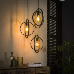 Pendelleuchte Orbitra Trio – Gestuftes Ringdesign in Anthrazit (3-flammig)