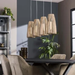 Pendelleuchte „Orenda“ – 4 Leuchten mit Lampenschirmen aus Mangoholz